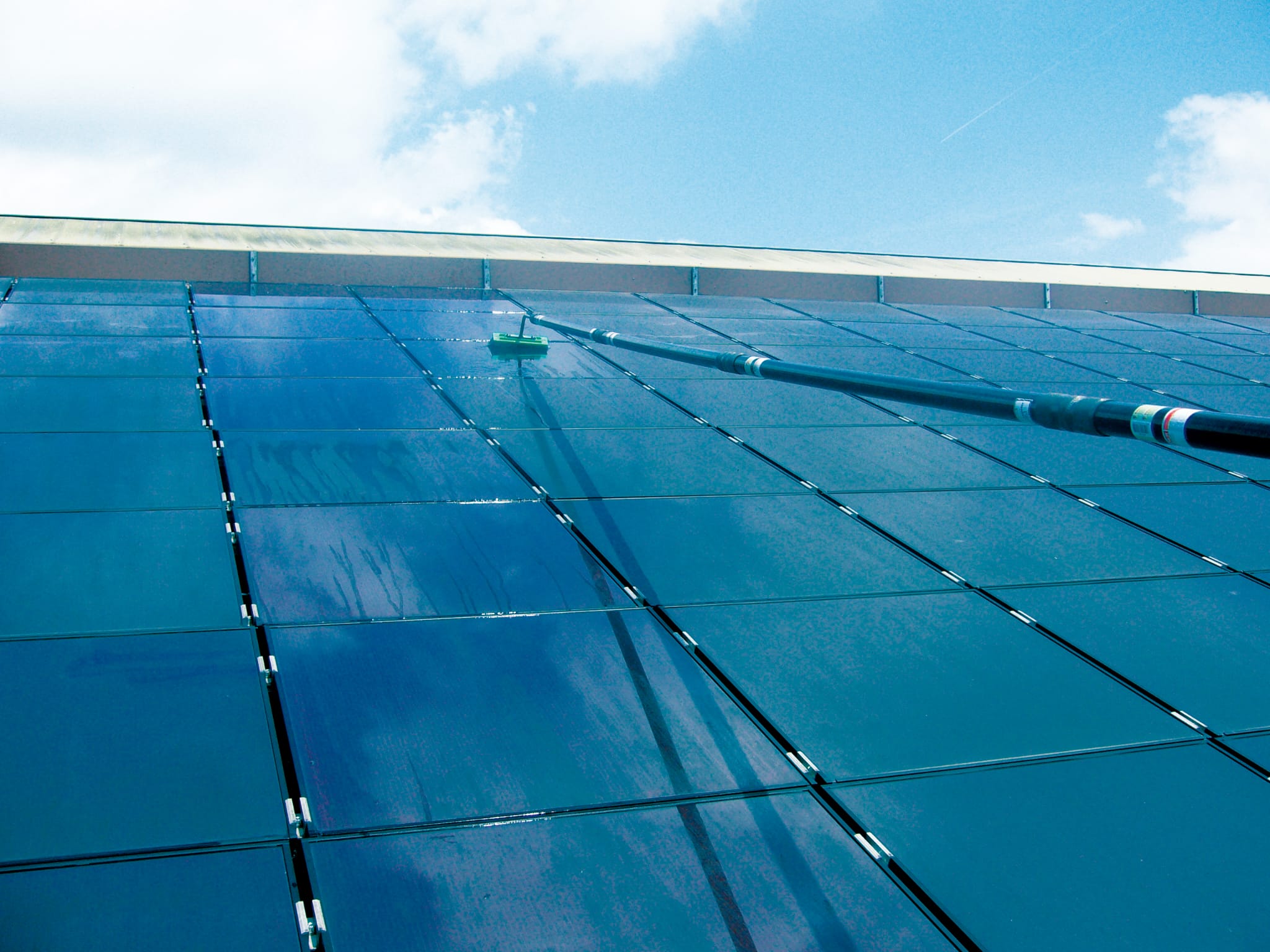 Solaranlagenreinigung Lübeck